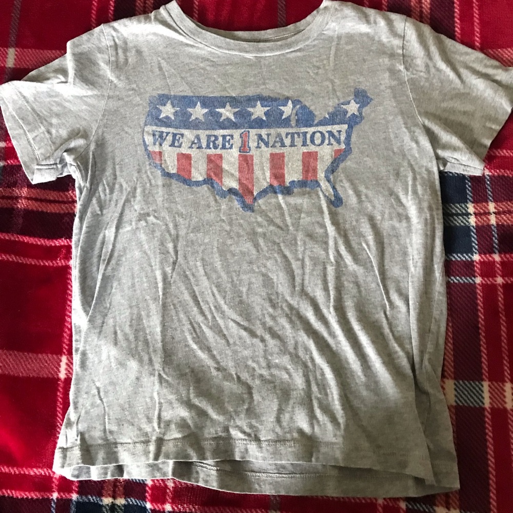 Peek Kids Gray 'We Are 1 Nation' Graphic Tee